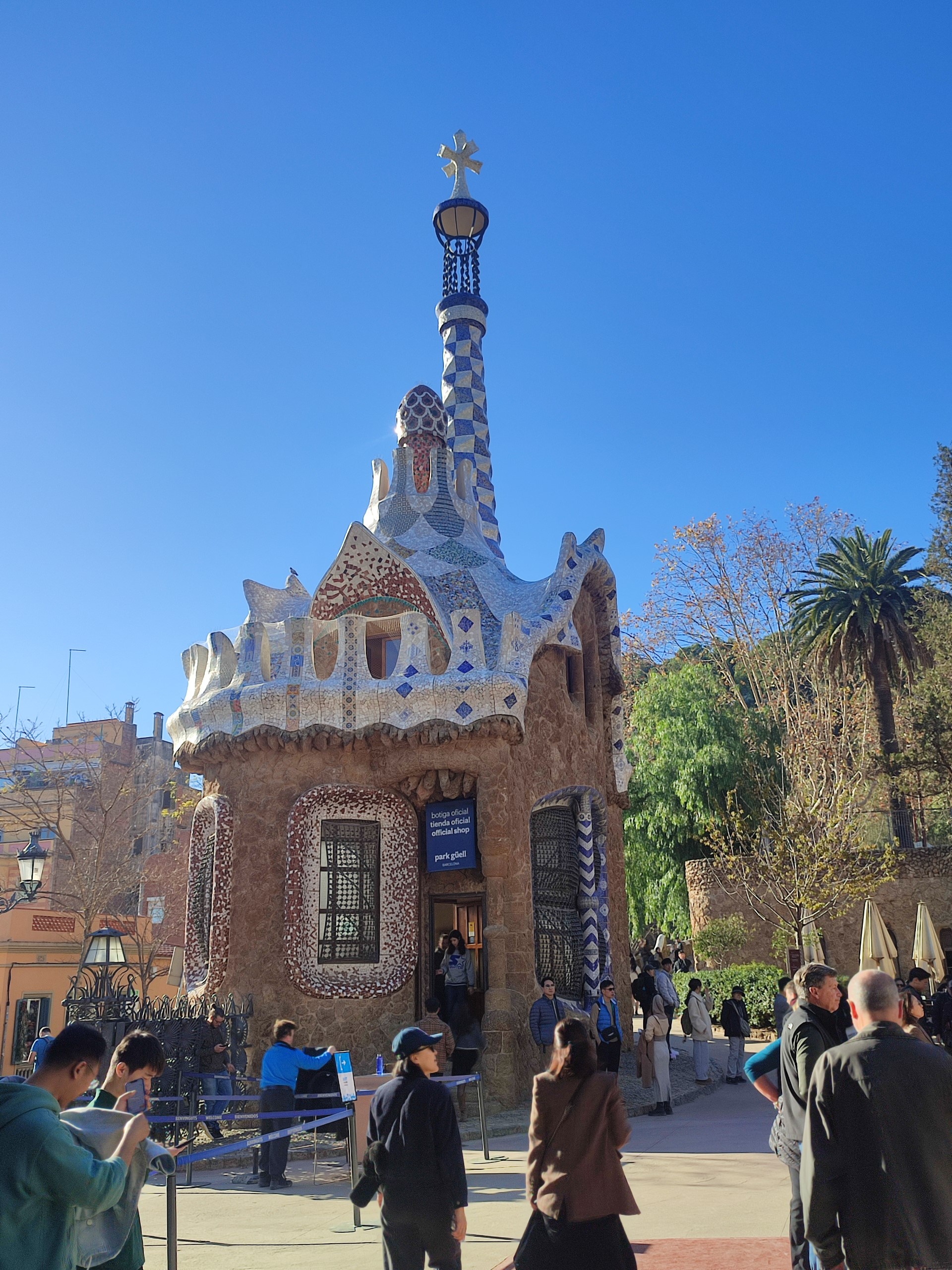 3 Barcelona Guell.jpg