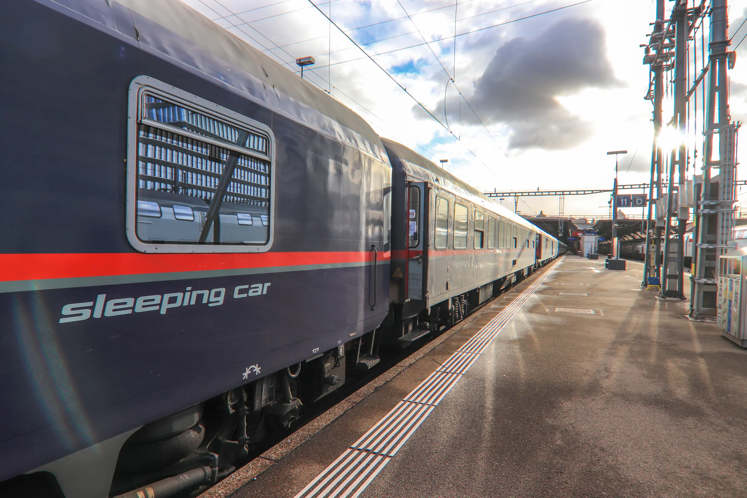 Hintergrundbild zu Nightjet