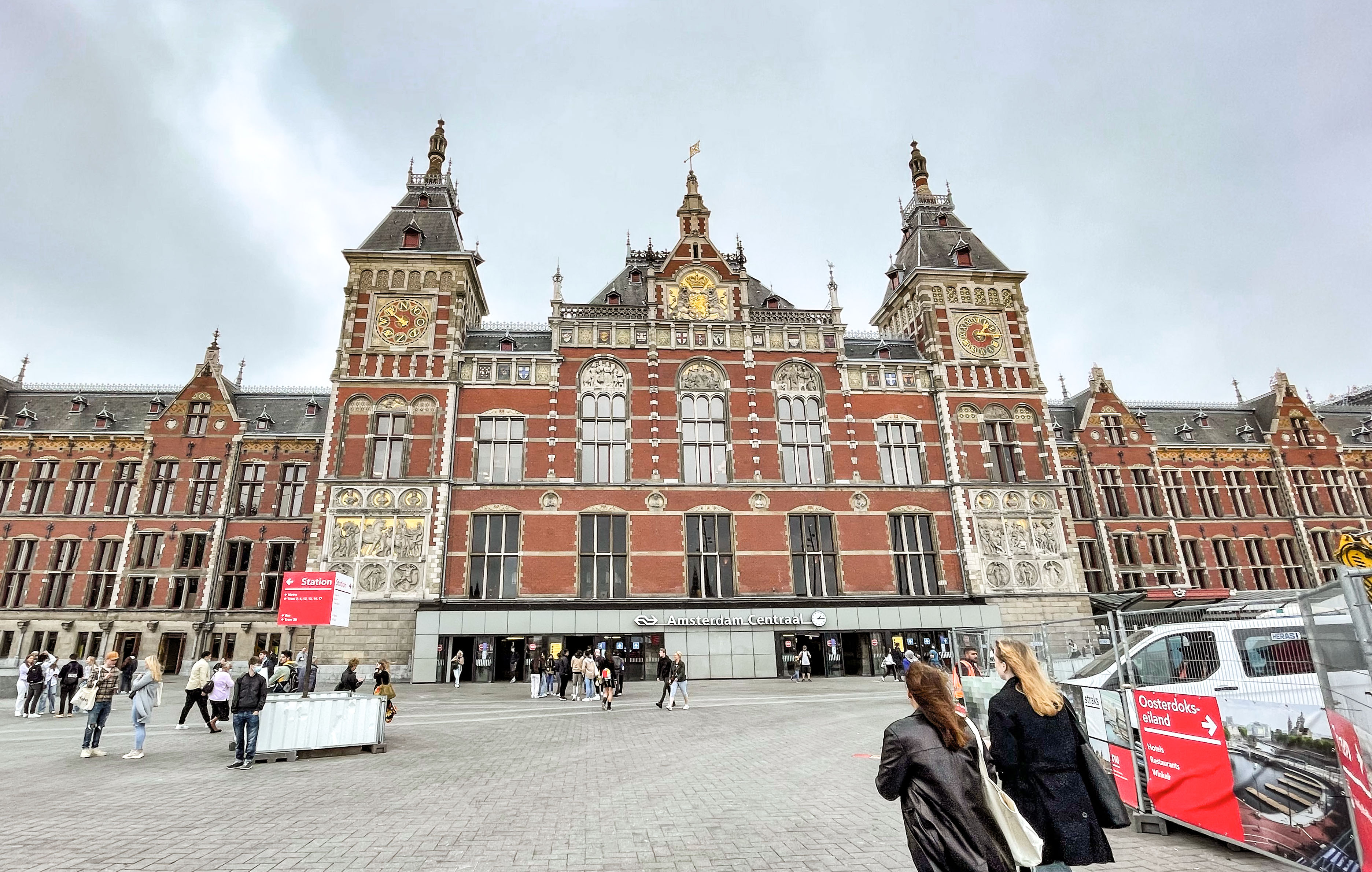 Amsterdam Cs