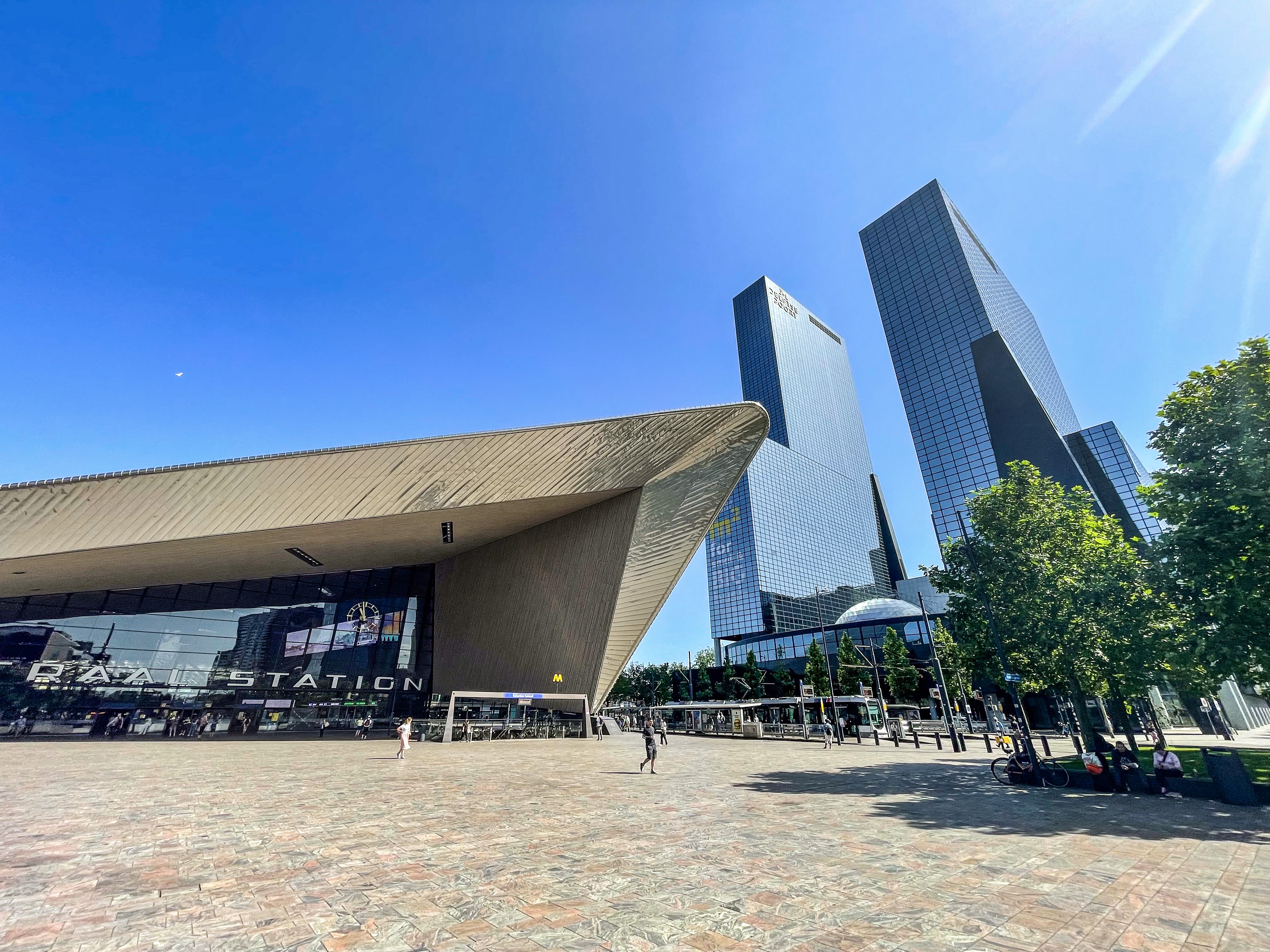 Rotterdam Hauptbahnhof.jpg